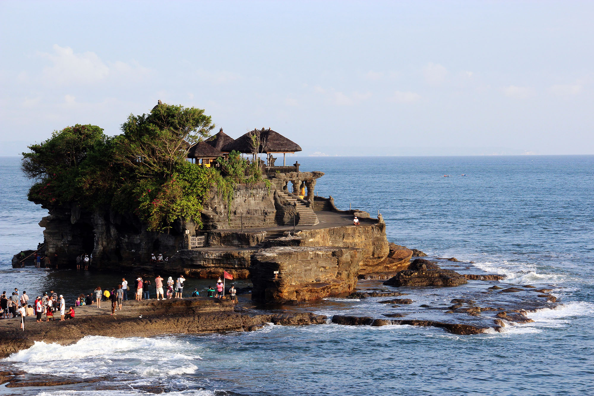 majmunska šuma tanah lot bali ostrvo