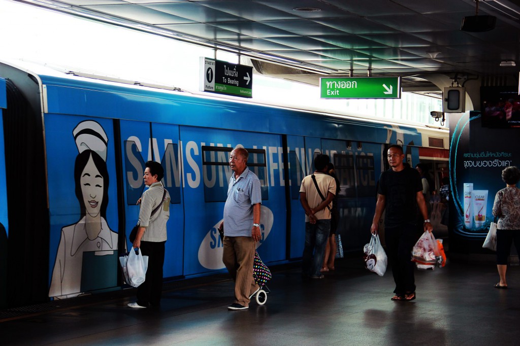 sky train Bangkok