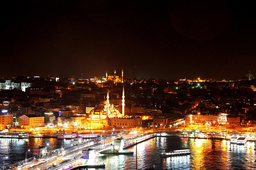 Istanbul noću